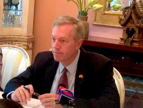 เสนอมาตรการแก้ไขและนโยบายผลักดันความสัมพันธ์ทวิภาคีเวียดนาม – สหรัฐ